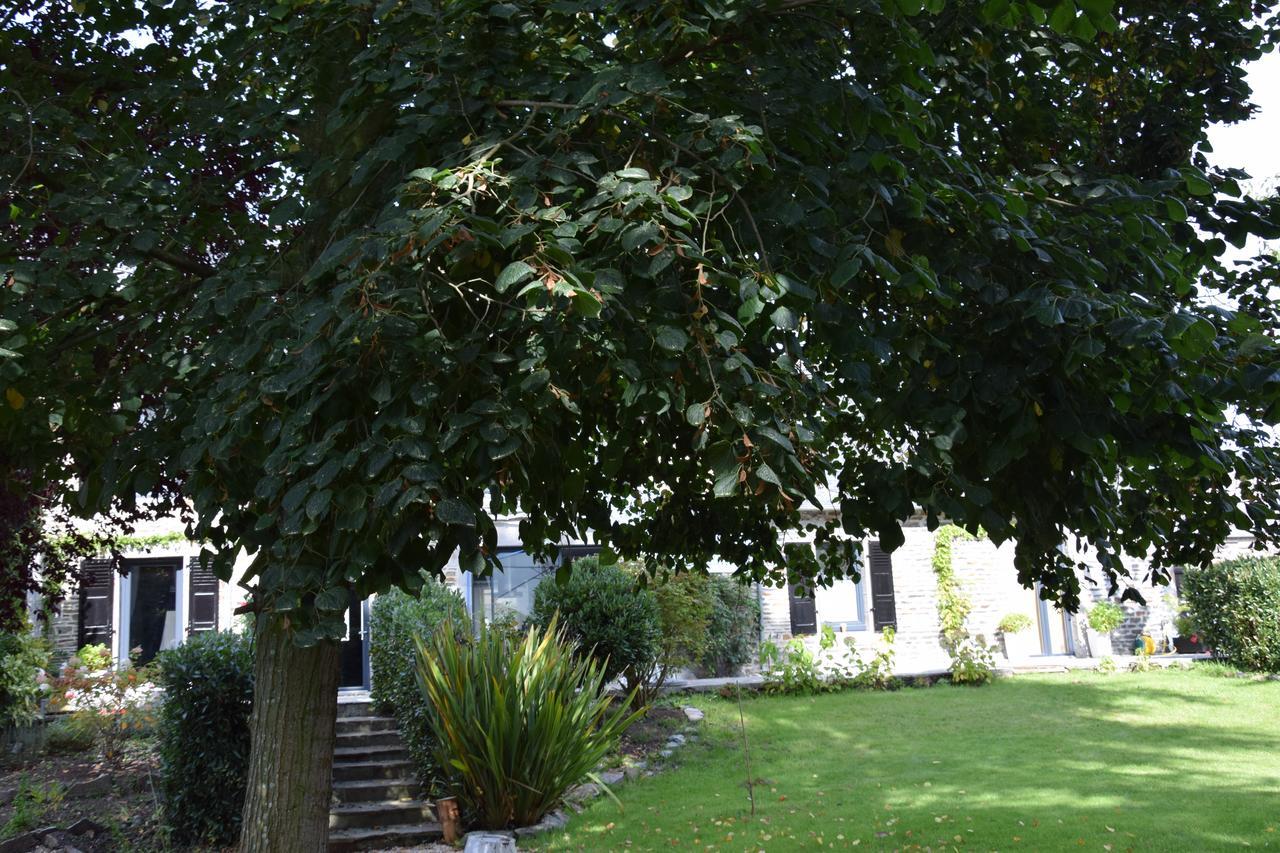 Mont B&B Pontorson Bagian luar foto
